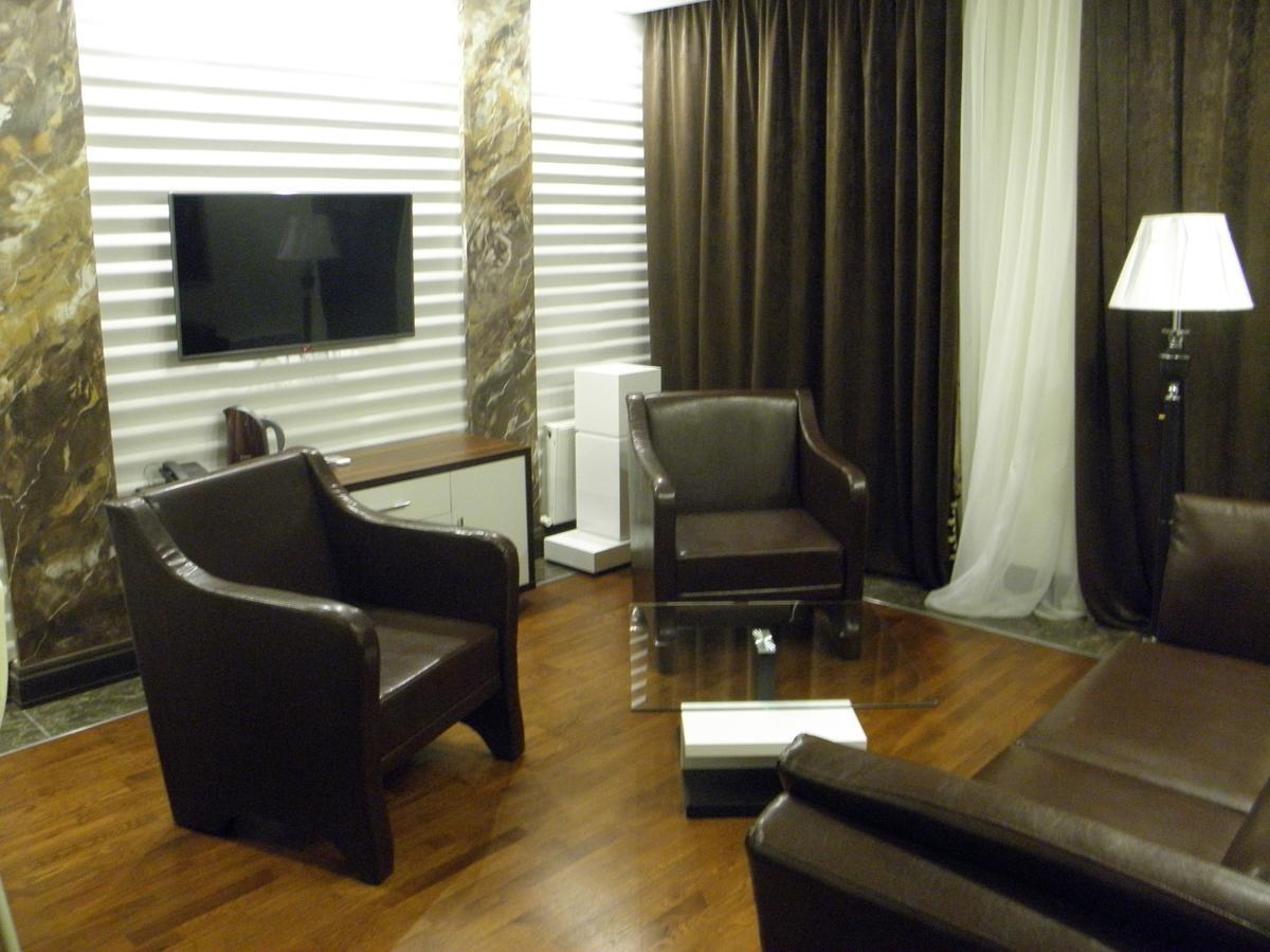 KRTs Korona Hotel Sudilovichi Bagian luar foto