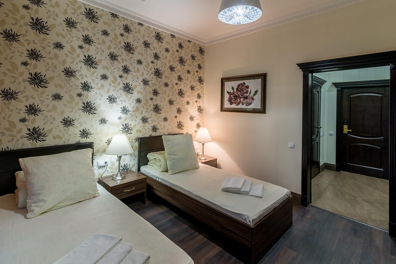 KRTs Korona Hotel Sudilovichi Bagian luar foto